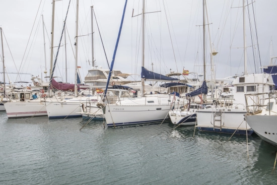 Beneteau Oceanis Clipper 331 de segunda mano en venta