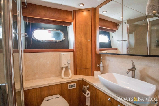 Sunseeker Manhattan 70 usado à venda