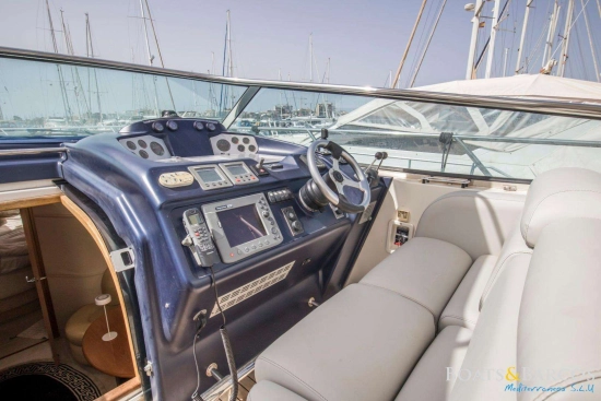 Sealine S42 usado à venda