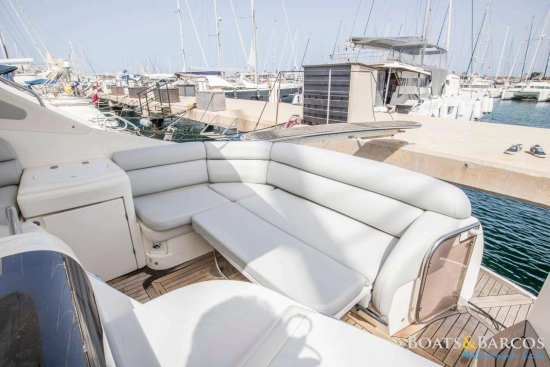 Sealine S42 usado à venda
