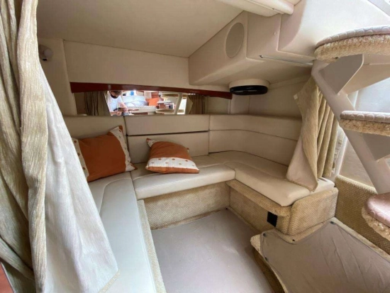 Sea Ray Sundancer 355 usata in vendita