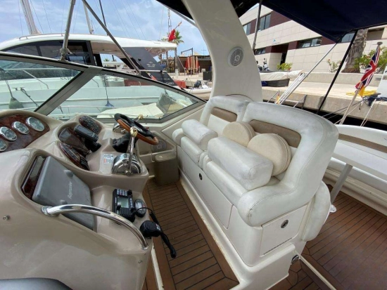 Sea Ray Sundancer 355 usata in vendita