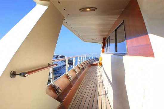 Cantieri di Pisa 90 usado à venda