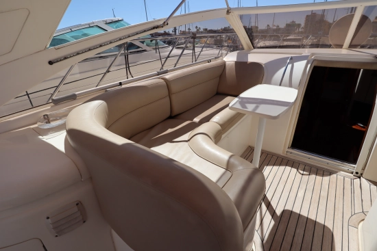 Princess V42 usado à venda