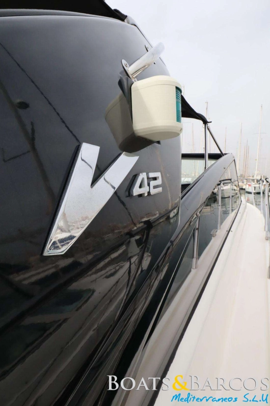 Princess V42 usado à venda