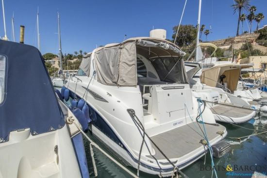 Bayliner 325 usata in vendita