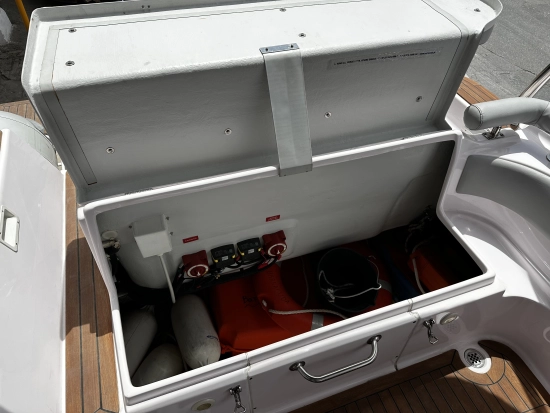 Barracuda 980 Cabin usado à venda