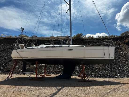 Beneteau Oceanis 37 de segunda mano en venta