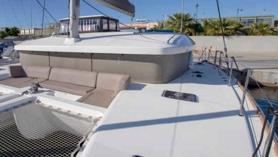 Lagoon 450S usata in vendita