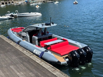 Pirelli Speedboat 42 novos à venda