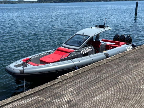Pirelli Speedboat 42 nuova in vendita