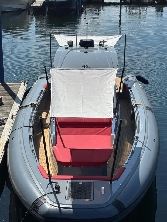 Pirelli Speedboat 42 nuova in vendita
