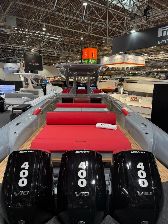 Pirelli Speedboat 42 nuova in vendita