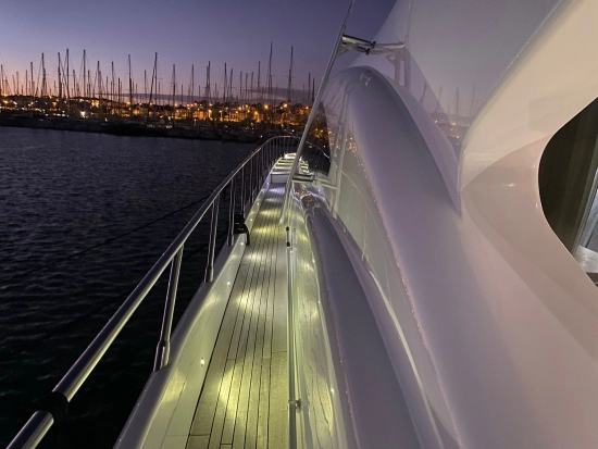 Mangusta 108 HT usado à venda
