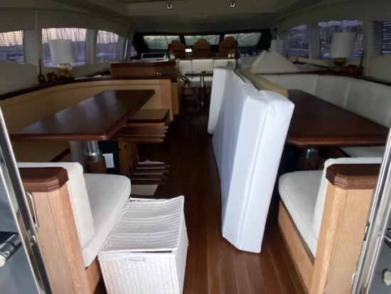 Mangusta 108 HT usado à venda