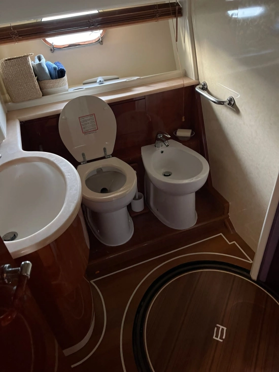 Ferretti 68 fly de segunda mano en venta