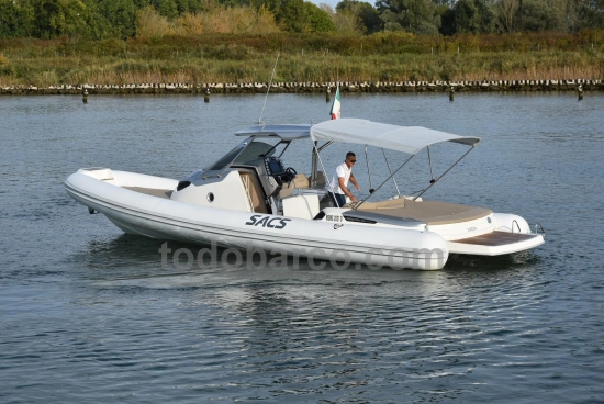 Sacs Marine Strider 11 Sundeck usado à venda