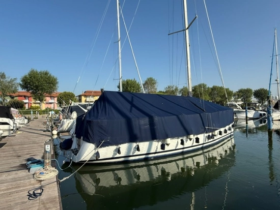 Cantiere del Pardo GRAND SOLEIL 37 Be C usata in vendita