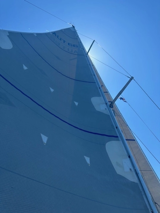 Cantiere del Pardo GRAND SOLEIL 37 Be C usata in vendita