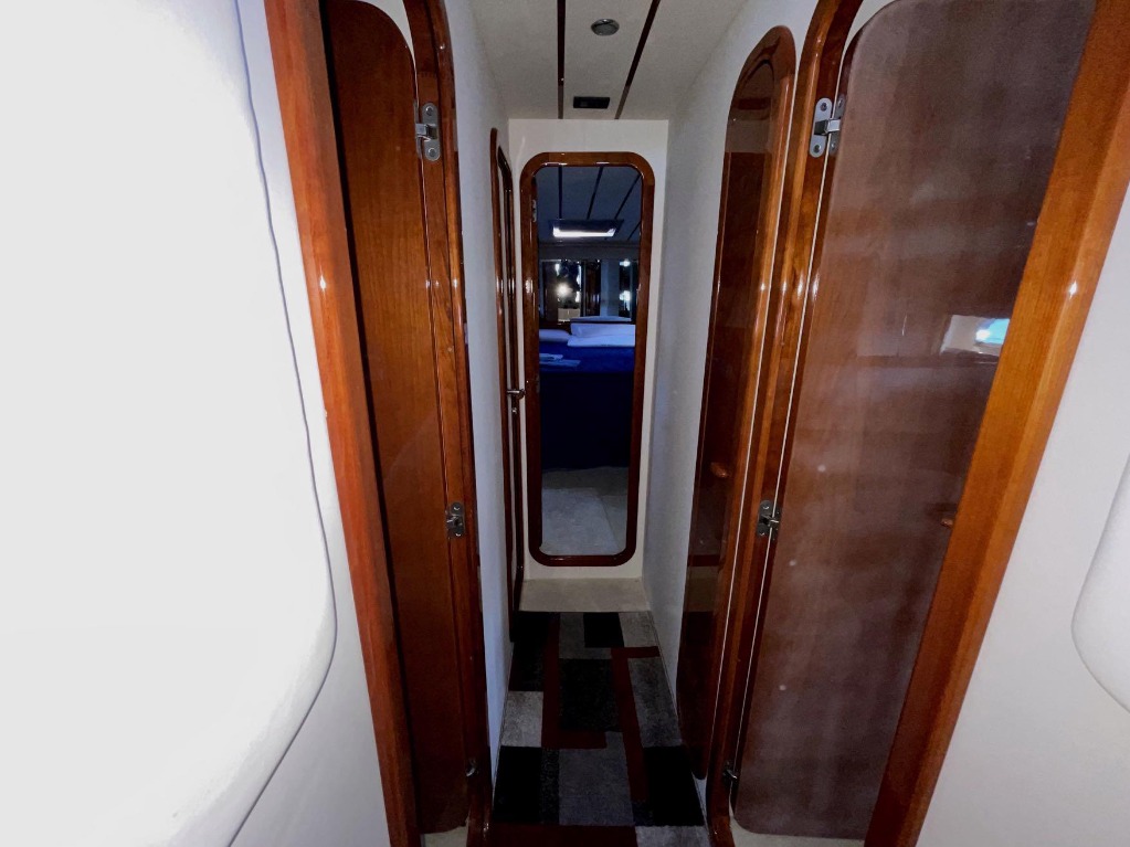 Ferretti 57 ANNIVERSARY de segunda mano en venta