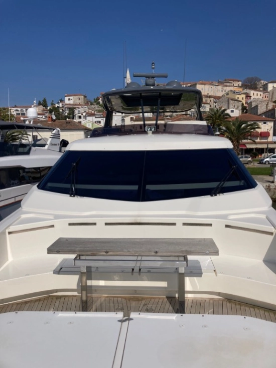 Ferretti 850 HT usata in vendita