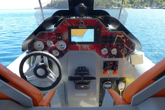 Avila TUONO PRO 85 E 2 CORSA CAB usado à venda
