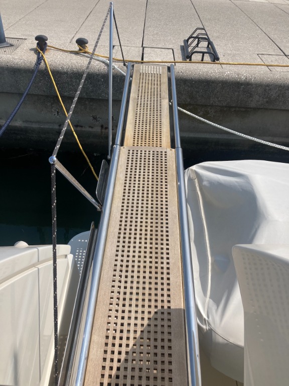 Ferretti 720 usata in vendita