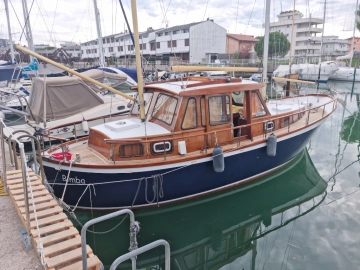 P.Siltala Yacht Finlandia NAUTICAT 33 usata in vendita