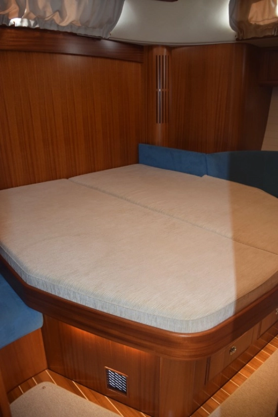 Hallberg Rassy HR 64 usado à venda