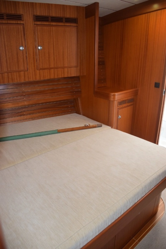 Hallberg Rassy HR 64 usado à venda