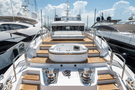 Benetti DELFINO 95 de segunda mano en venta