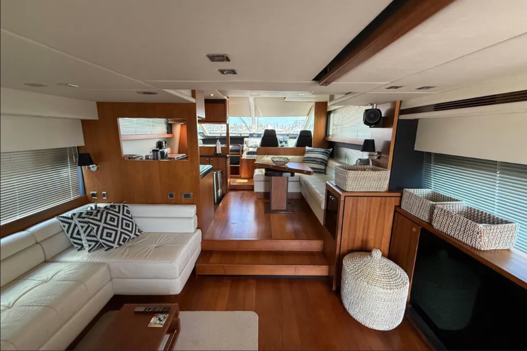 Fairline Squadron 58 FLY usado à venda