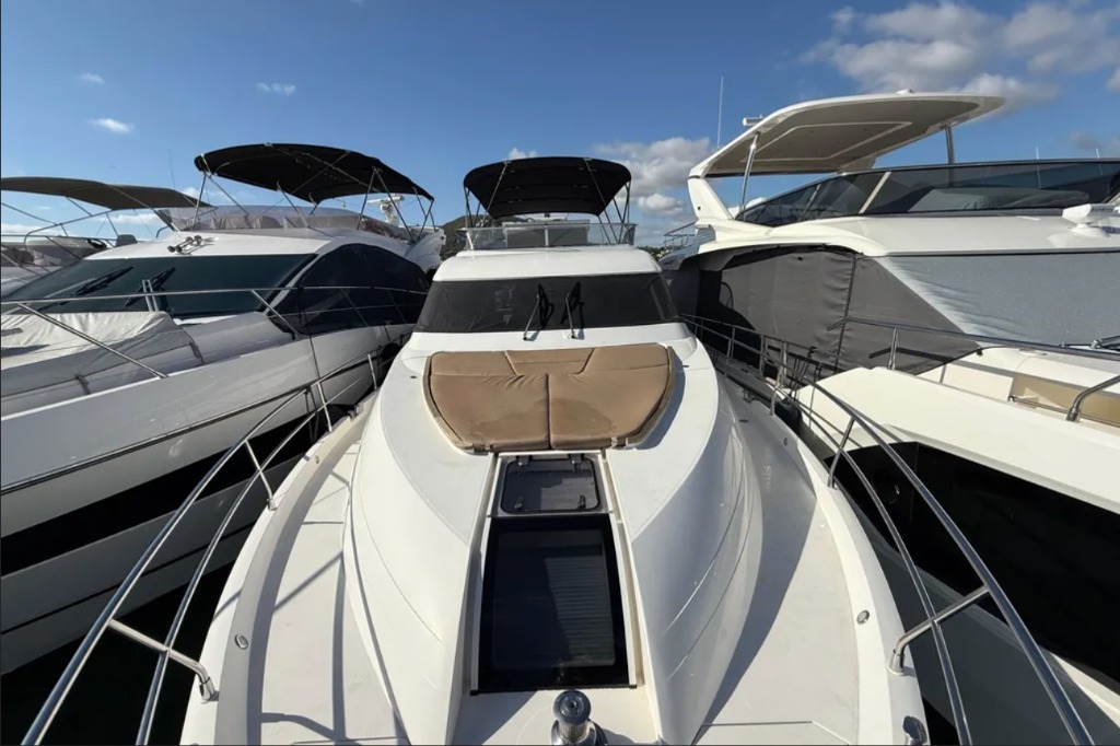 Fairline Squadron 58 FLY usado à venda