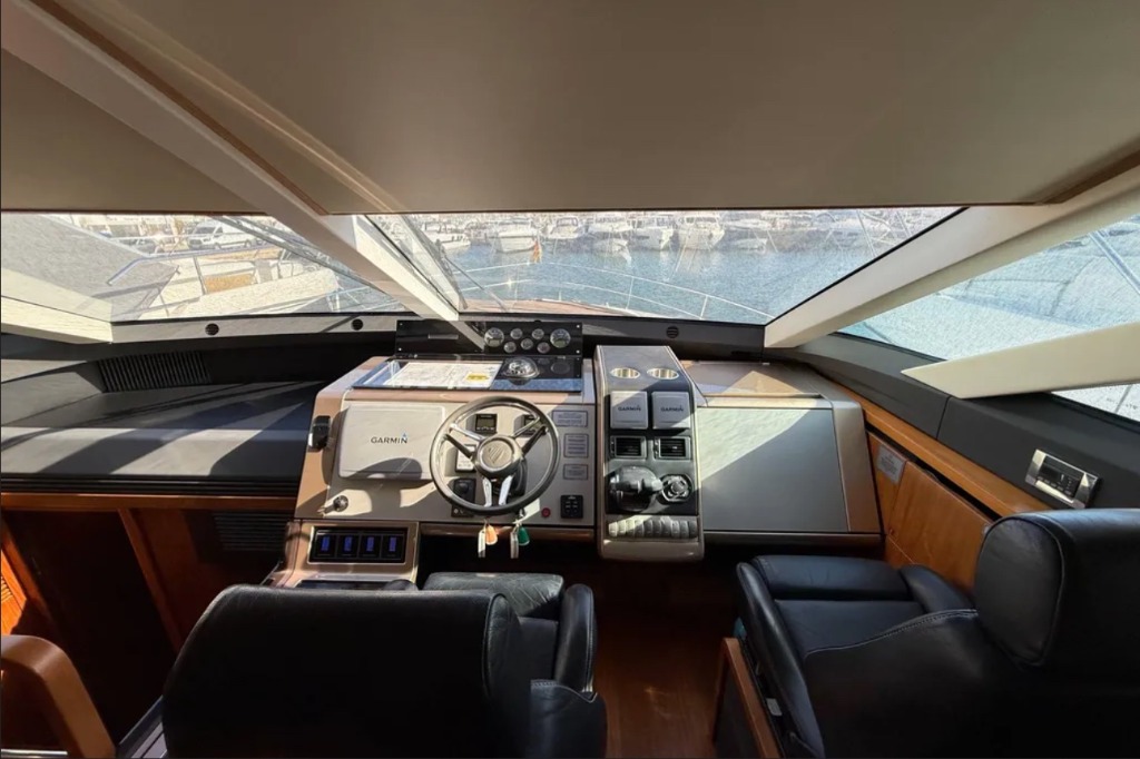 Fairline Squadron 58 FLY usado à venda
