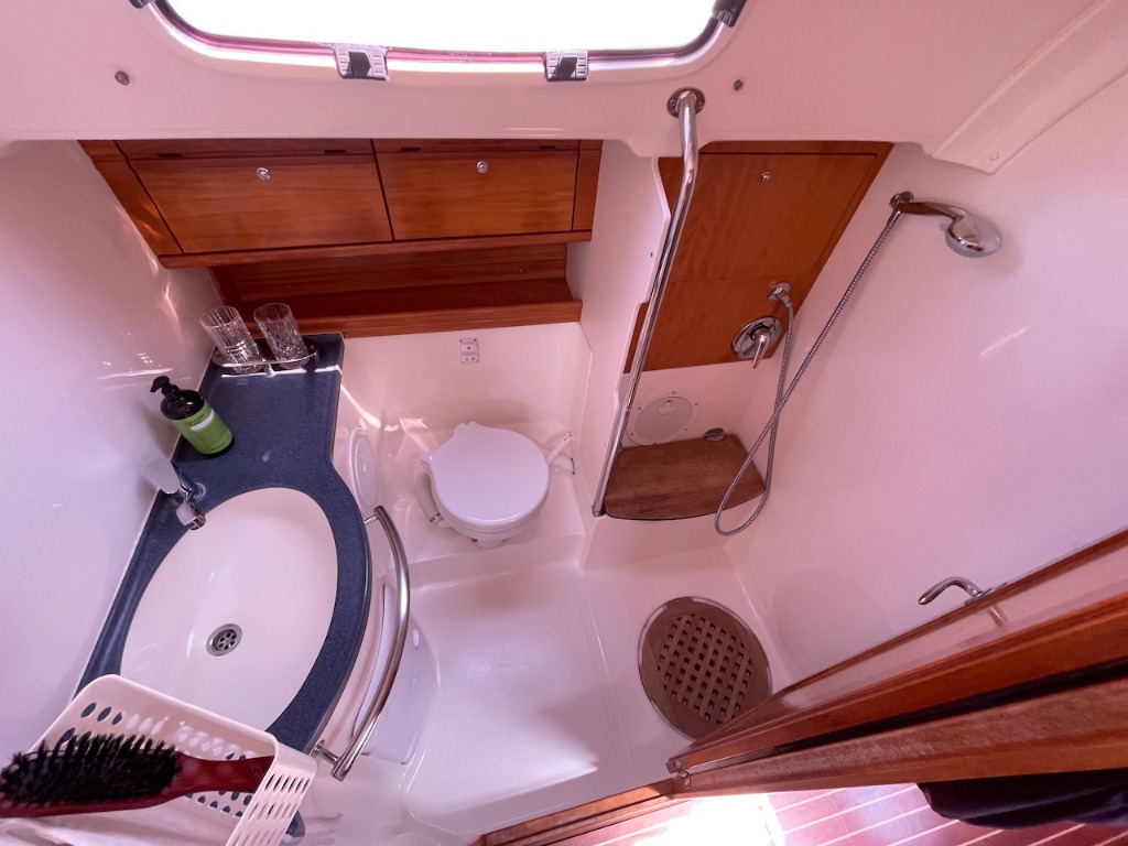 Bavaria Yachtbau CRUISER 46 usado à venda