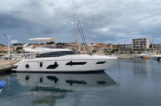 Ferretti 550 usata in vendita