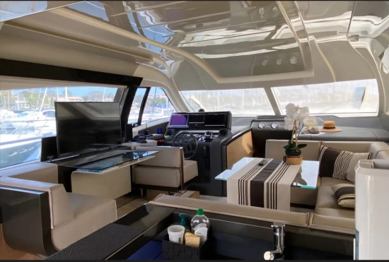 Ferretti 550 usata in vendita