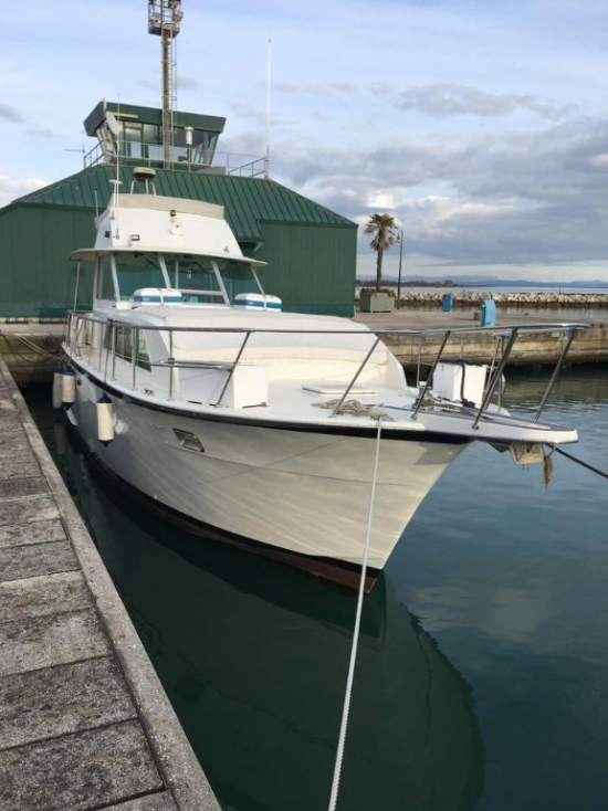 Hatteras Yachts 43 DOUBLE CABIN usata in vendita