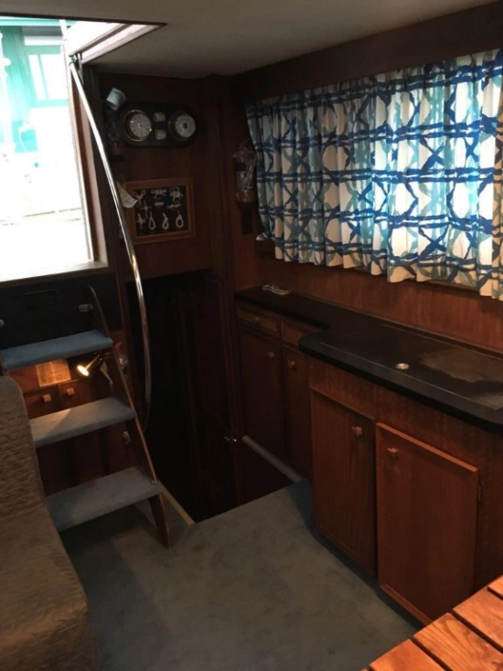 Hatteras Yachts 43 DOUBLE CABIN usata in vendita