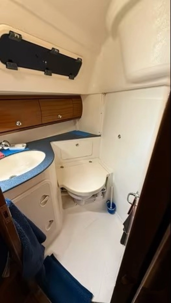 Bavaria Yachts 36 CRUISER usata in vendita