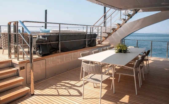 Pershing (Ferretti SpA) 140 usata in vendita