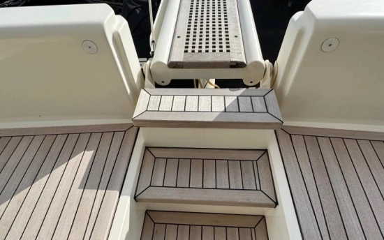 Ferretti 570 usata in vendita