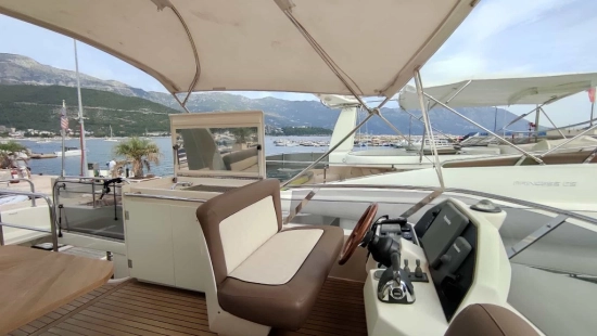 Greenline 48 FLY usata in vendita
