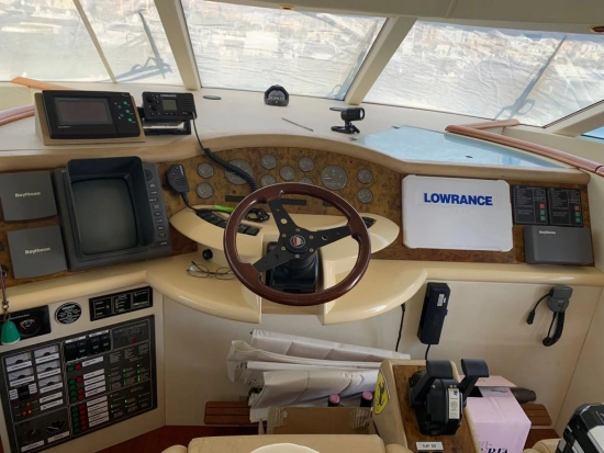 Fairline Squadron 62 usata in vendita