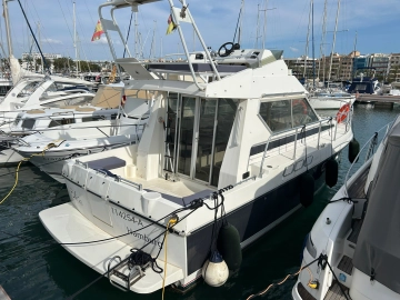 Beneteau Antares 10.20 Flybridge usata in vendita