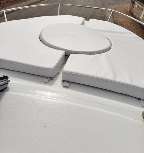 Custom 245 usata in vendita