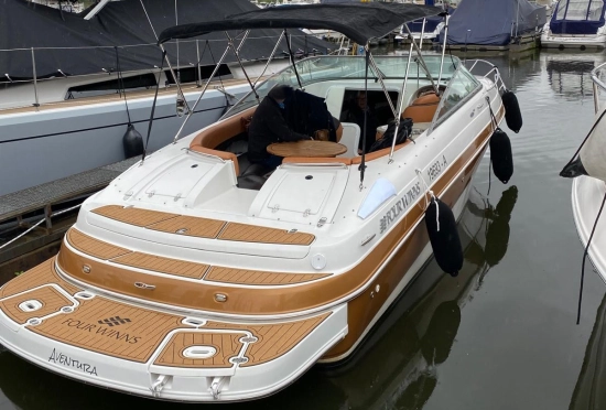 Custom 245 usata in vendita