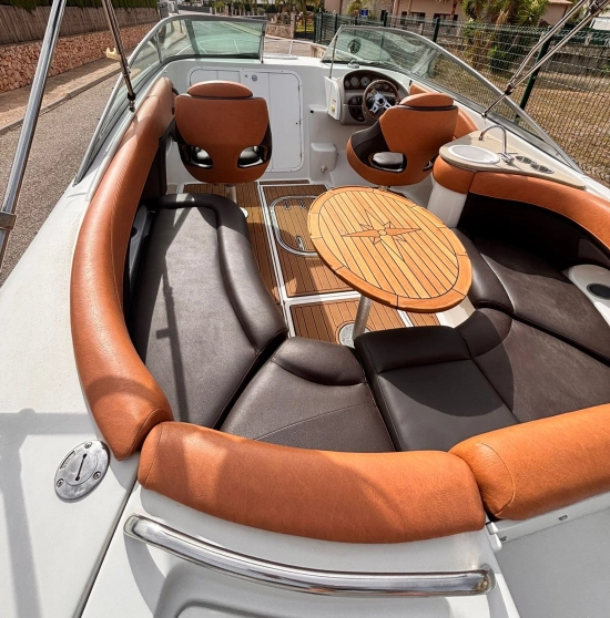 Custom 245 usata in vendita