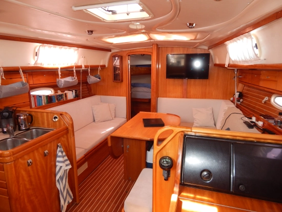 Bavaria Yachts 37 Cruiser usata in vendita
