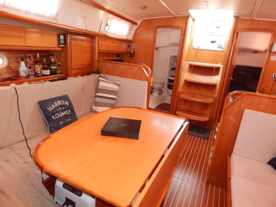 Bavaria Yachts 37 Cruiser usata in vendita